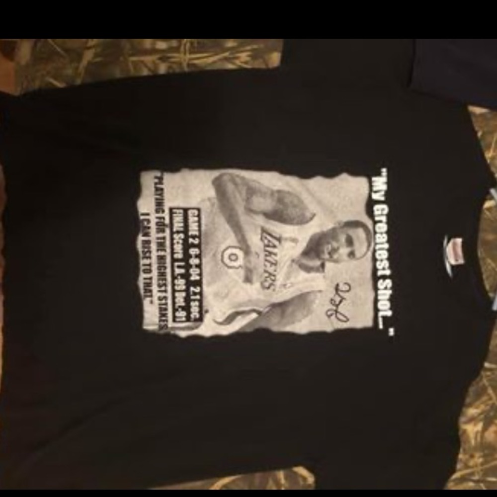 Vintage Kobe Bryant Shirt